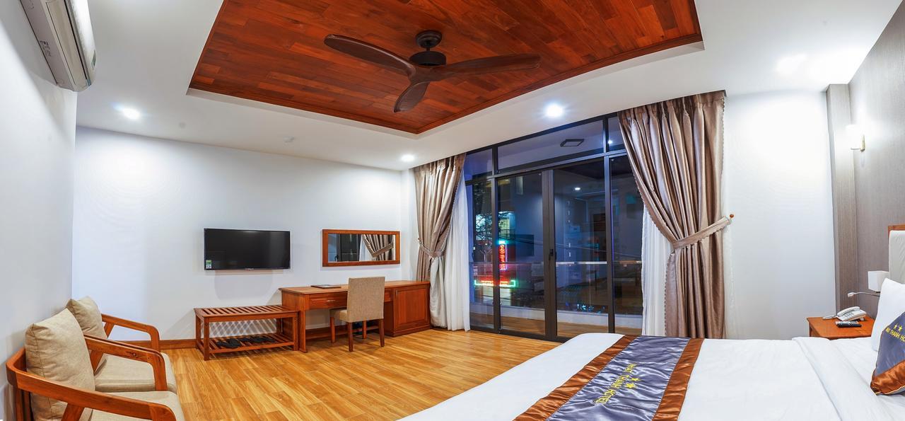 Hotel Nhat Thanh Quy Nhon Exterior foto